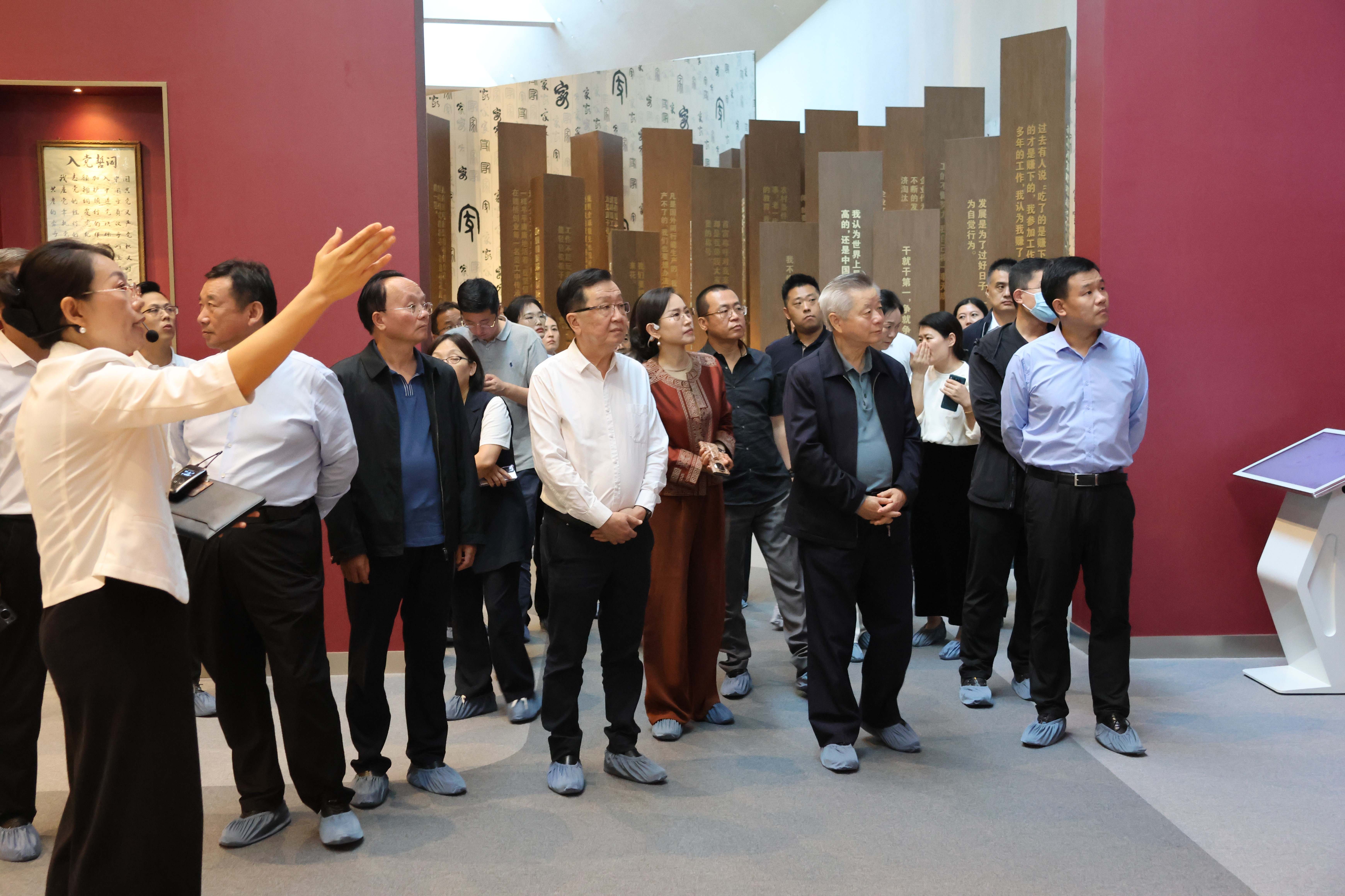 微信圖片_20251010145132_1188_389.jpg 微信圖片_20251010145132_1188_389.jpg